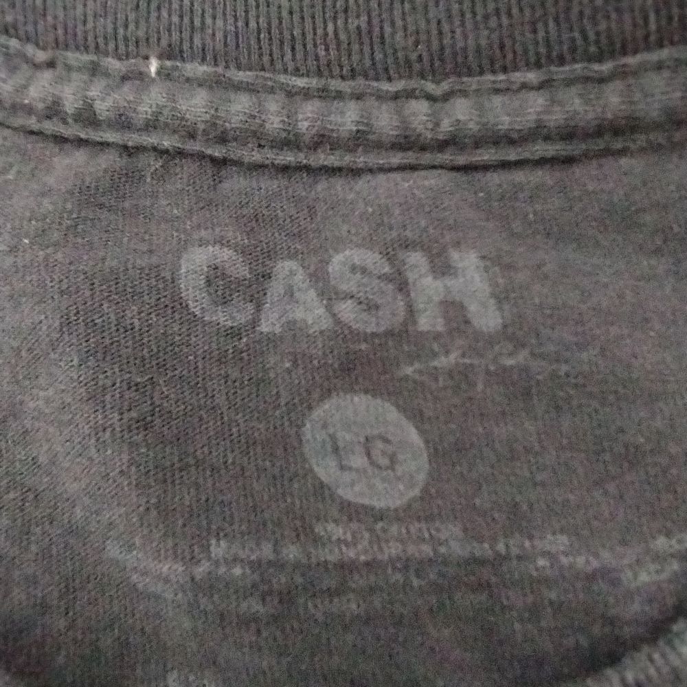 Johnny Cash the Man in Black American‎ Legend Graphic T-Shirt Country Music Fan - Picture 9 of 11